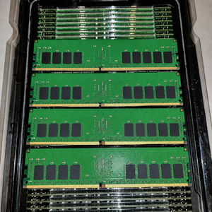 Memoria RAM para Servidor M321RYGA0PB2-CCP de 96GB DDR5 6400Mbps PC5-51200 ECC RDIMM con Rendimiento Mejorado para Bases de Datos Paralelas - Product Image 4