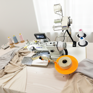 Machine à coudre industrielle programmable entièrement automatique pour le textile domestique, fonctionnement informatisé, moteur de couture à grande vitesse - Product Image 2