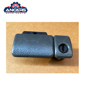 Poignée de boîte à gants 73430-76811-P4Z 73430-60870-T01 pour Suzuki <span class=keywords><strong>GRAND</strong></span> <span class=keywords><strong>VITARA</strong></span> 1999 2000 2001 2002 <span class=keywords><strong>2003</strong></span> 2004 2005 Serrure de boîte à gants - Product Image 2