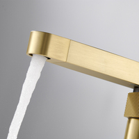 Robinet intelligent haut de gamme pour salle de bain, finition or brossé, avec contrôle numérique de la température et fonction extractible