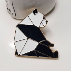 Spille in Smalto Moderno 'Happy Life of Panda', Distintivi Personalizzati con Stampa 'Ascolta Musica', Badge per Bavero - Product Image 2