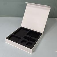 Caja de Regalo de Cartón Rígido Moderno de Alta Gama, Reciclable, para Perfumes y Cosméticos, con Cierre Magnético, Logotipo Personalizado, Esponja Brillante