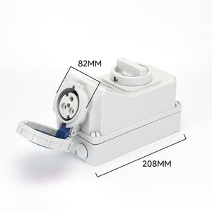 Enchufe entrelazado de alta resistencia de 32A y 3 pines IP67 para montaje en superficie CEE, enchufe de inserción lateral con bloqueo mecánico. - Product Image 1
