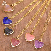 Collier avec pendentif en pierre en forme de petit cœur, colliers à breloques en cristaux de guérison facettés, bijoux en gros