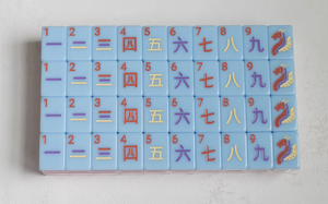 Tuiles de jeu de Mahjong et <span class=keywords><strong>Ludo</strong></span> en acrylique bleues, pliables, portables, modernes, de luxe, pour l'intérieur, toutes saisons, 1 couche, gravées, 160 pièces, pour enfants - Product Image 2