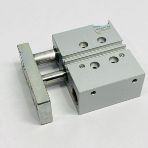Nuevo Controlador PLC de Automatización Industrial DFM-20-25-P-A-GF 170841 Original, Disponible en Almacén, DFM-20-25-P-A-GF 170841 PLC Nuevo de Fábrica - Product Image 1