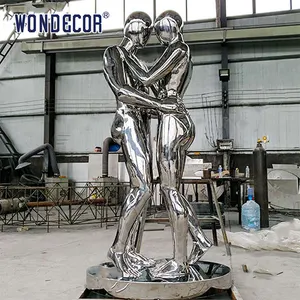 WONDECOR Sculpture d'art de parc de vente chaude embrasse la sculpture en acier inoxydable masculine et féminine