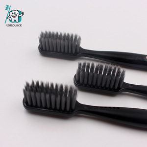 Brosse à dents manuelle avec poignée antidérapante, petite tête, poils souples, conception ergonomique pour adultes, MC7282 - Product Image 5