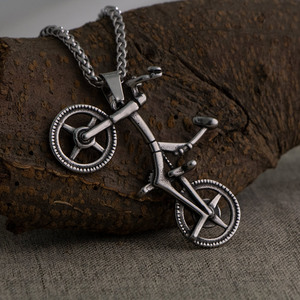 สร้อยคอจี้จักรยานสแตนเลสสำหรับผู้ที่ชื่นชอบการปั่นจักรยาน เทรนด์ฮิปฮอปสุดเท่ SP1022 - Product Image 2