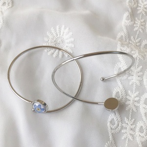 Pulsera Ajustable de Resina Epoxi con Flores Secas Reales de Nomeolvides, Diseño Personalizado al por Mayor - Product Image 3