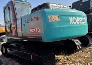 รถขุดไฮดรอลิก Kobelco SK200 SK210 SK140 มือสองสมรรถนะดีที่สุด น้ำหนัก 20 ตัน พร้อมเครื่องยนต์ เกียร์ ปั๊ม ขายดี ได้มาตรฐาน EPA CE - Product Image 5