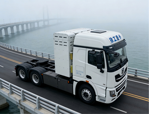 High-efficiency, low-consumption 6x4 environmentally friendly intelligent electric tractor-<b>truck</b> - Product Image 1