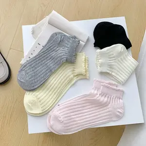 Xiangyi meias curtas de renda para meninas adolescentes, meias japonesas fofas de corte baixo, moda primavera verão branca e respirável