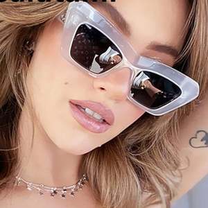 Lunettes de soleil pour femmes, style rétro 2022, monture carrée, grandes lunettes de soleil UV400, lunettes de soleil œil de chat orange pour femmes - Product Image 2