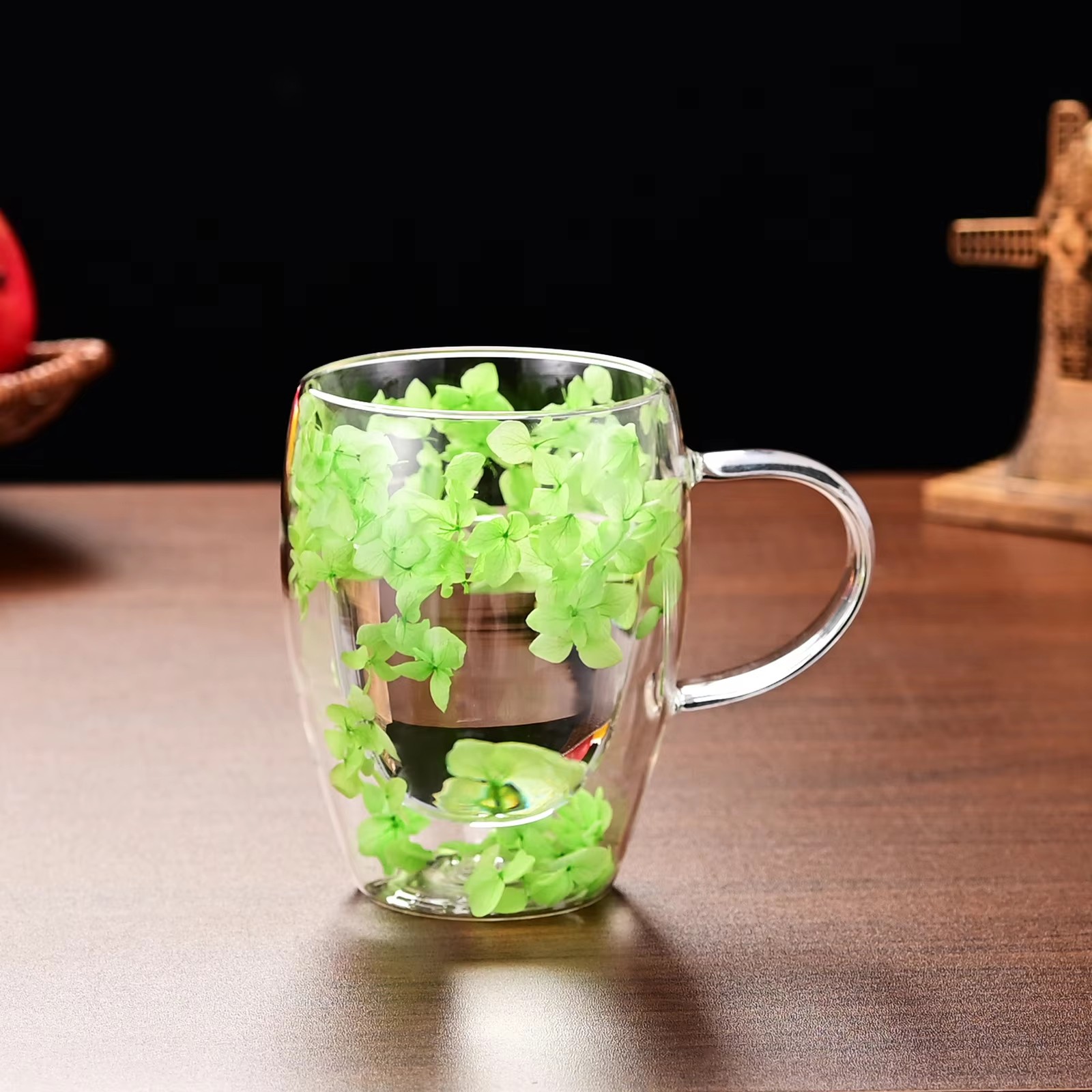 สีเขียว