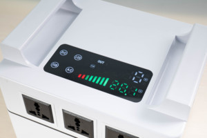 Estación de Energía Portátil de 600W, Energía Confiable en Cualquier Lugar y Momento, para Emergencias, Camping y Suministro de Energía de Emergencia al Aire Libre - Product Image 5