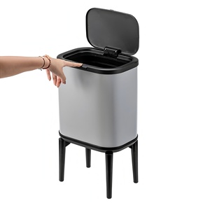 <span class=keywords><strong>Cubo</strong></span> <span class=keywords><strong>de</strong></span> <span class=keywords><strong>Basura</strong></span> Moderno <span class=keywords><strong>Alto</strong></span> con Patas Elevadas 90 °   <span class=keywords><strong>Cubo</strong></span> <span class=keywords><strong>de</strong></span> <span class=keywords><strong>Basura</strong></span> Elegante con Tapa Abierta <span class=keywords><strong>y</strong></span> Contenedor Interior Extraíble para Cocina <span class=keywords><strong>y</strong></span> Sala <span class=keywords><strong>de</strong></span> Estar - Product Image 2