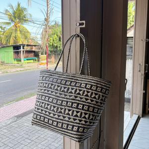 Sac à main en rotin Motif B carré Lontar, best-seller indonésien, motif rétro, ouverture supérieure, unisexe, décontracté, ethnique, usage quotidien - Product Image 1