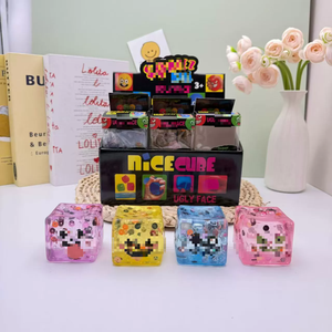 ของเล่นบล็อกกลิตเตอร์สีทองรูปขนมฮาโลวีนแบบใหม่ บีบคลายเครียด รูปทรงก้อนน้ำแข็งใส บีบแล้วคืนตัวช้า - Product Image 1