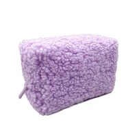 Sac de beauté en fausse fourrure tendance, pochette à maquillage portable personnalisée avec fermeture éclair, sac cosmétique en peluche avec poignée en cuir – Vente chaude