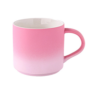 Mug en céramique verni personnalisable avec impression de logo, design minimaliste, cadeaux d'affaires, 500 ml - Product Image 2