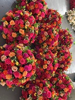 Nouveau Design Artificielle Fuchsia Orange Rose Fleur Boule 70cm Arrangement Floral Coureur pour Table De Mariage Événement Fête Bar Décor