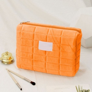 Custom Large Capacity Polyester <b>Travel</b> Beach for <b>Toiletry</b> Makeup Cosmetic <b>Bags</b> Low MOQ Plaid Candy Colors Zipper Closure Logo - Product Image 2