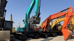 Excavatrice d'occasion KOBELCO SK350-8, équipement de construction lourd d'occasion, 35 tonnes d'origine, disponible à la vente à bas prix - Product Image 2