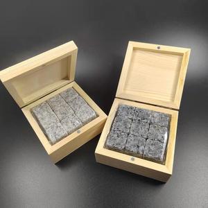 Venta al por mayor DD1036 - Cubos de hielo personalizados de mármol natural para enfriar bebidas, regalo para fiestas, rocas enfriadoras para vino y whisky - Product Image 4