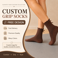 Chaussettes de yoga antidérapantes en coton pour femmes, avec logo personnalisé, pour fitness, danse, Pilates, chaussettes de yoga et de danse d'intérieur avec grip, personnalisables avec bordure à volants