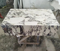 Table basse en marbre massif, table basse en marbre massif, table basse Viola Calcutta, table basse en marbre