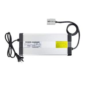 <span class=keywords><strong>Chargeur</strong></span> de <span class=keywords><strong>batterie</strong></span> en aluminium DC/AC 12,6 V 30 A personnalisable pour YZ800, pour véhicules électriques, motos, voiturettes de golf, avec protection OTP/OVP pour batteries au lithium - Product Image 2