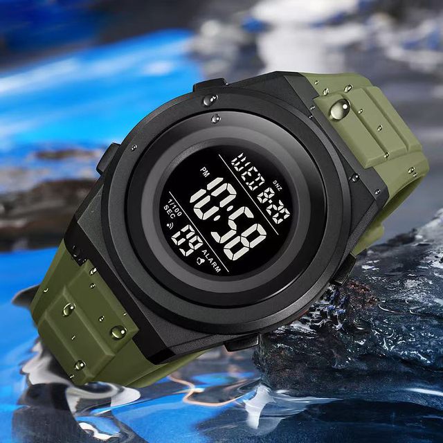 Men's Digital Watch Luxury Diver Alarm Silicone Band Waterproof Outdoor Digital Watch for Men with Chronograph