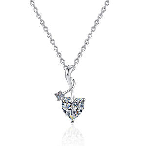 Pendentif en moissanite XL217, pendentif simple en forme de cœur, moissanite 1 carat, collier en argent léger et luxueux - Product Image 1