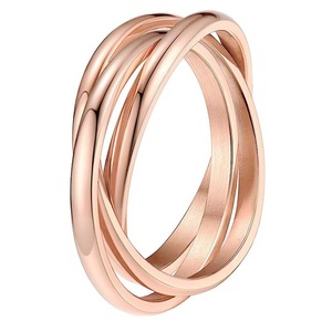 Anello Intrecciato a Tre Fasce Ipoallergenico in Acciaio Inossidabile, Anello a Tre Bande per Donne e Uomini, Opzioni Multicolore - Product Image 2