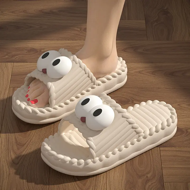 Wholesale Sandals Fashion Beach Slippers Women's Thick Sole Non Slip Home Bathroom Lady Slipper