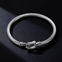 Bracelet jonc baguette en acier inoxydable plaqué or Resoul pour femme, luxueux, avec pierres en cristal, idéal pour les soirées