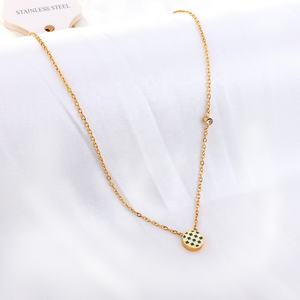 Collier à pendentifs multiformes tendance avec diamants, en acier inoxydable, idéal pour un cadeau - Product Image 4