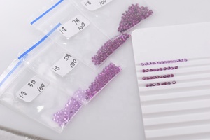 Rubí <span class=keywords><strong>Rojo</strong></span> Degradado al por Mayor, Rubí Redondo Cultivado en Laboratorio 3 #   5 #   7 #   8 #   Gema de Corindón Sintético de <span class=keywords><strong>Color</strong></span> <span class=keywords><strong>Rojo</strong></span> Claro a <span class=keywords><strong>Rojo</strong></span> <span class=keywords><strong>Oscuro</strong></span> - Product Image 3