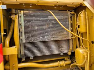 Excavadora de cadenas Caterpillar 320D/320E/320GC de 20 toneladas con cucharón de 1.7m, motor Cummins, modelo 2022 para exportación - Product Image 6