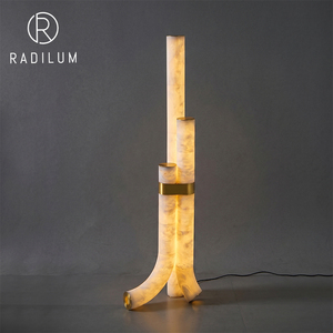 Lámpara de Pie LED de Latón y Alabastro, Estilo Italiano Minimalista de Lujo, para Sala de Estar, Dormitorio, Villa, Hotel, Proyecto, Lámpara de Columna Escultural - Product Image 1