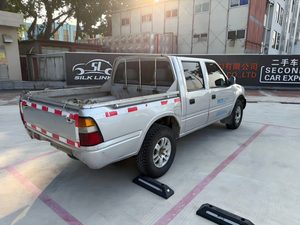 Camioneta Isuzu Usada <span class=keywords><strong>2014</strong></span>, 2.8T Turbo, Automática, Tracción en las Cuatro Ruedas, Versión Gasolina, Bajo <span class=keywords><strong>Precio</strong></span>, Documentos de Exportación Completos - Product Image 6