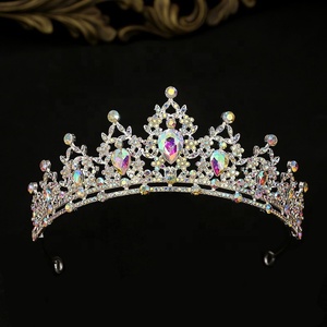 Couronne de reine moderne en alliage plaqué or de haute qualité avec strass pour mariage, concours de beauté, occasions formelles, vente en gros - Product Image 2