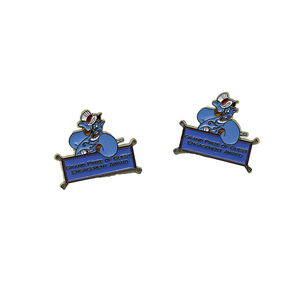Pin de Solapa de Aleación de Zinc Metálica con Baño de Oro y Esmalte Suave, Diseño de Ratón de Dibujos Animados, Ideal para TV y Películas - Product Image 3