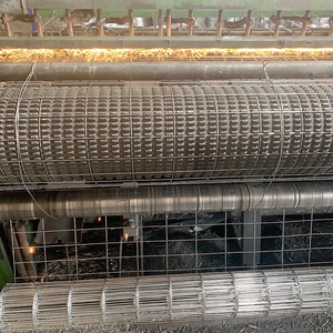 High Strength Hot Dipped Galvanized Welded Metal Fences Panels 2.5m Rectangular Electro Galvanized Welded Metal <b>Mesh</b> Sheets - Product Image 4