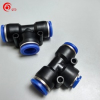 Conector Neumático Rápido para Manguera, Superficie Lisa de PP, Codo en Ángulo Recto de 90 Grados Tipo L, Marca QTD, Estándar DIN, Certificado ISO 9000