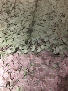 Red camufladh rojo <span class=keywords><strong>hojas</strong></span> 3D Red de camuflaje Color marrón verde con clips de metal - Product Image 3