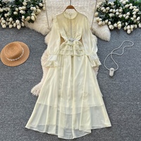 Robe longue élégante en mousseline à volants et manches longues, coupe trapèze, avec taille perlée et ourlet superposé, pour femme, idéale pour les soirées et occasions décontractées