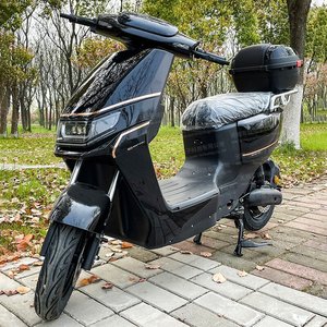 Scooter eléctrico de viaje diario Velocidad 40-80 km/h Ventas directas de fábrica Puede pedir motocicletas de muestra - Product Image 2