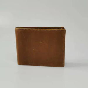 กระเป๋าสตางค์หนังวัวแท้สไตล์วินเทจสำหรับผู้ชาย  บางเฉียบ ป้องกัน RFID  พร้อมสลักชื่อได้ - Product Image 3